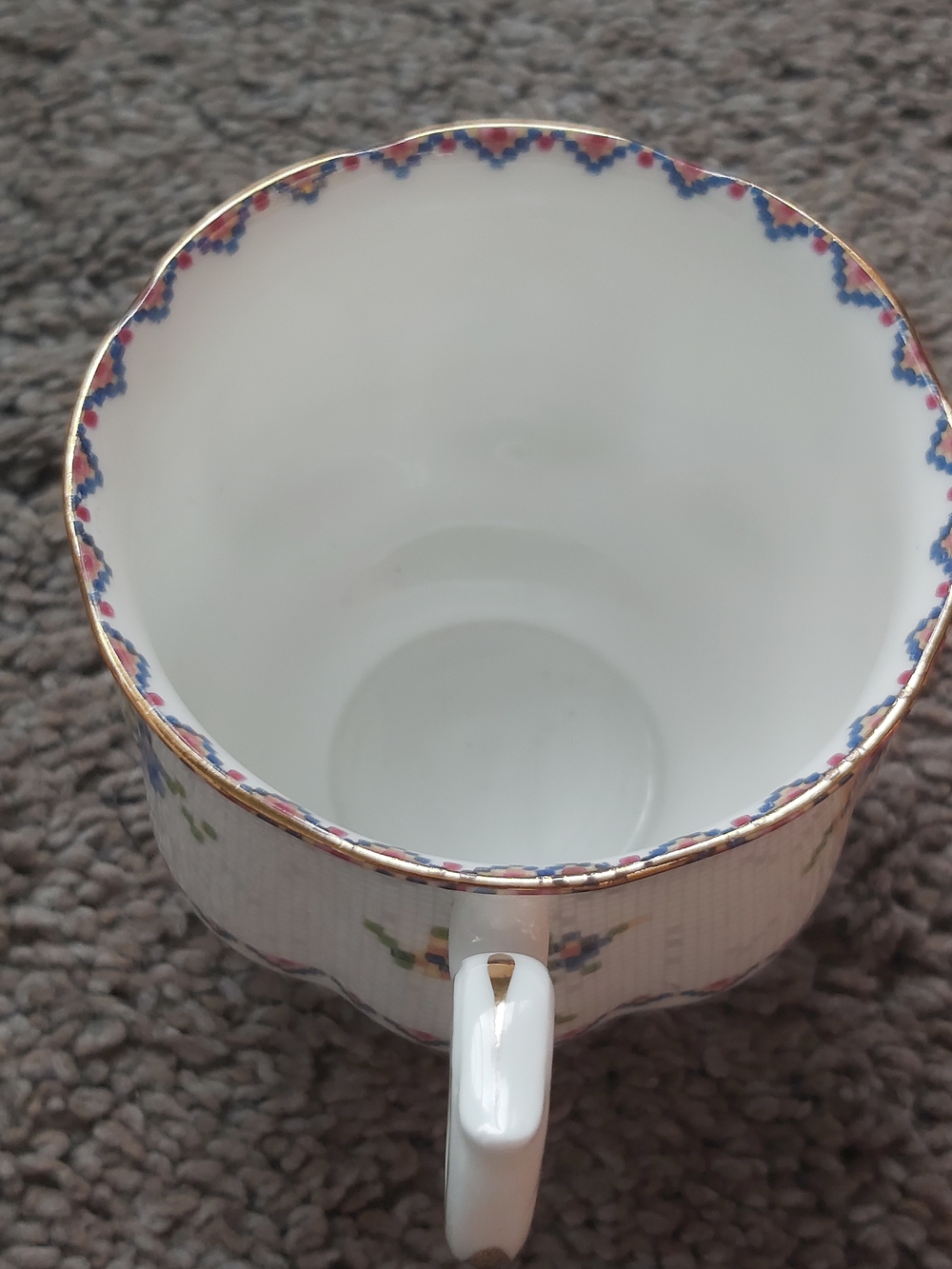 Vintage Royal Albert Petit Point Teacup and Saucer England Bone China Reg 778676 - Picture 15 of 16